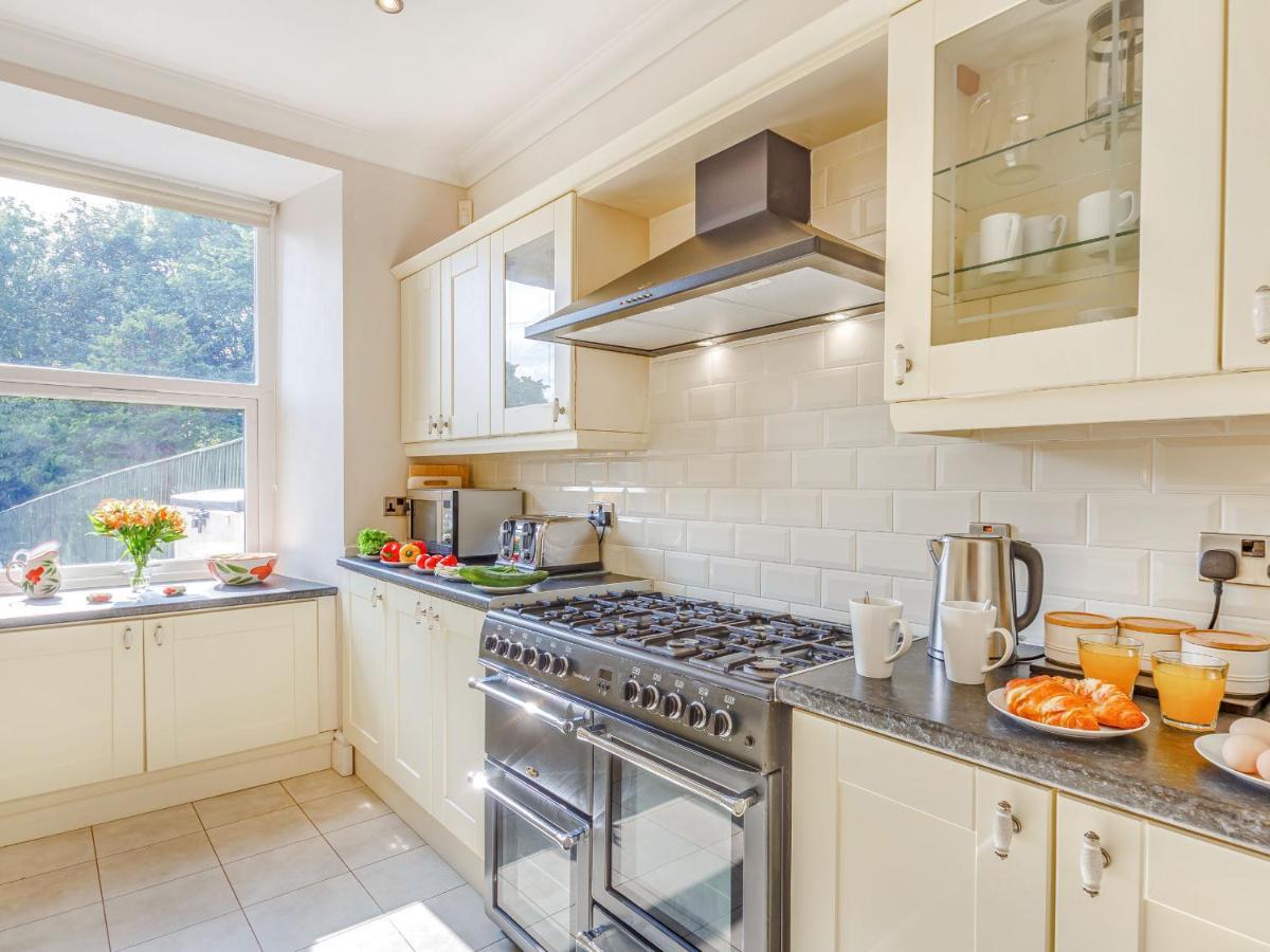 Menai View Villa Llanfairpwllgwyngyll Екстериор снимка