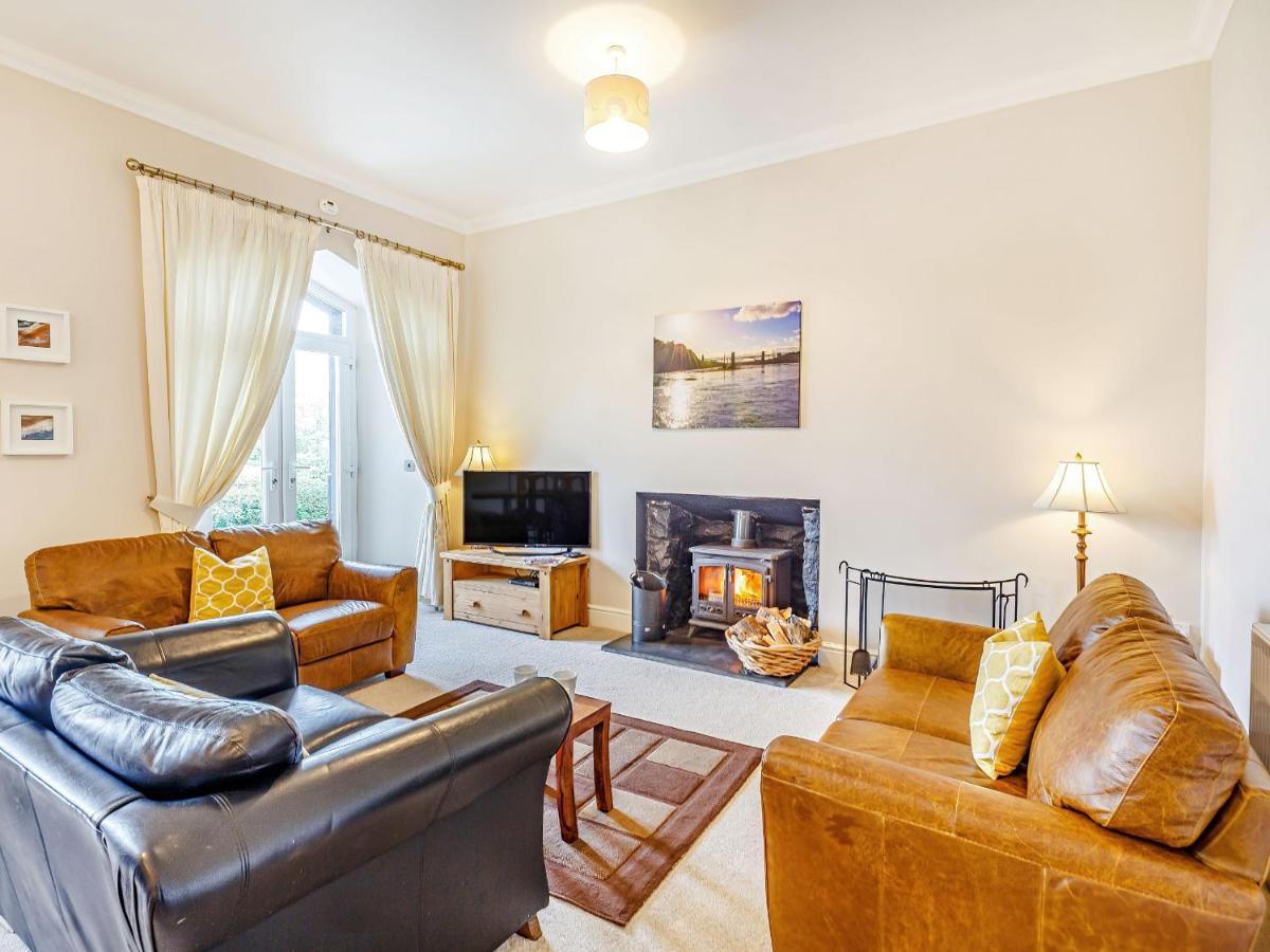 Menai View Villa Llanfairpwllgwyngyll Екстериор снимка
