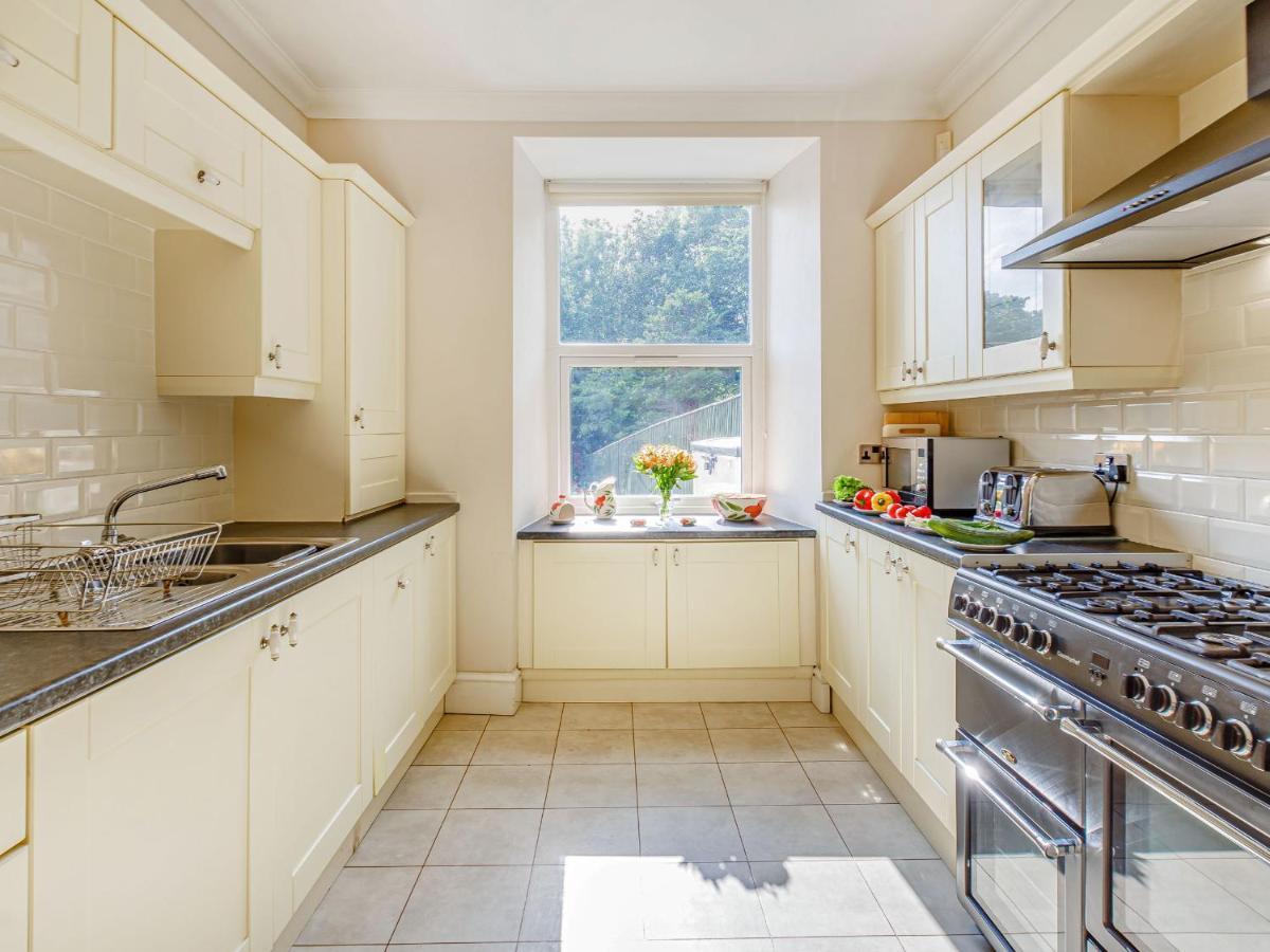Menai View Villa Llanfairpwllgwyngyll Екстериор снимка