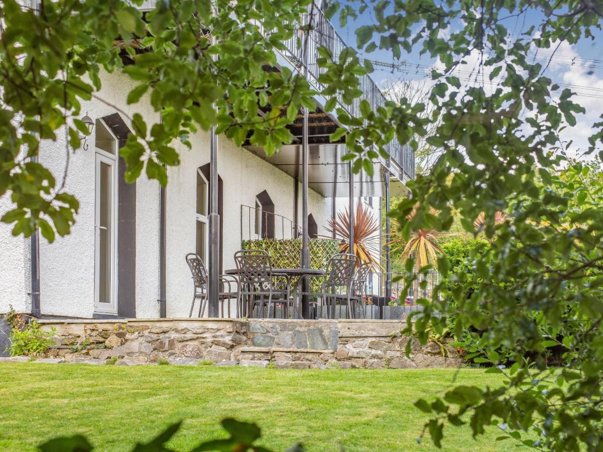 Menai View Villa Llanfairpwllgwyngyll Екстериор снимка